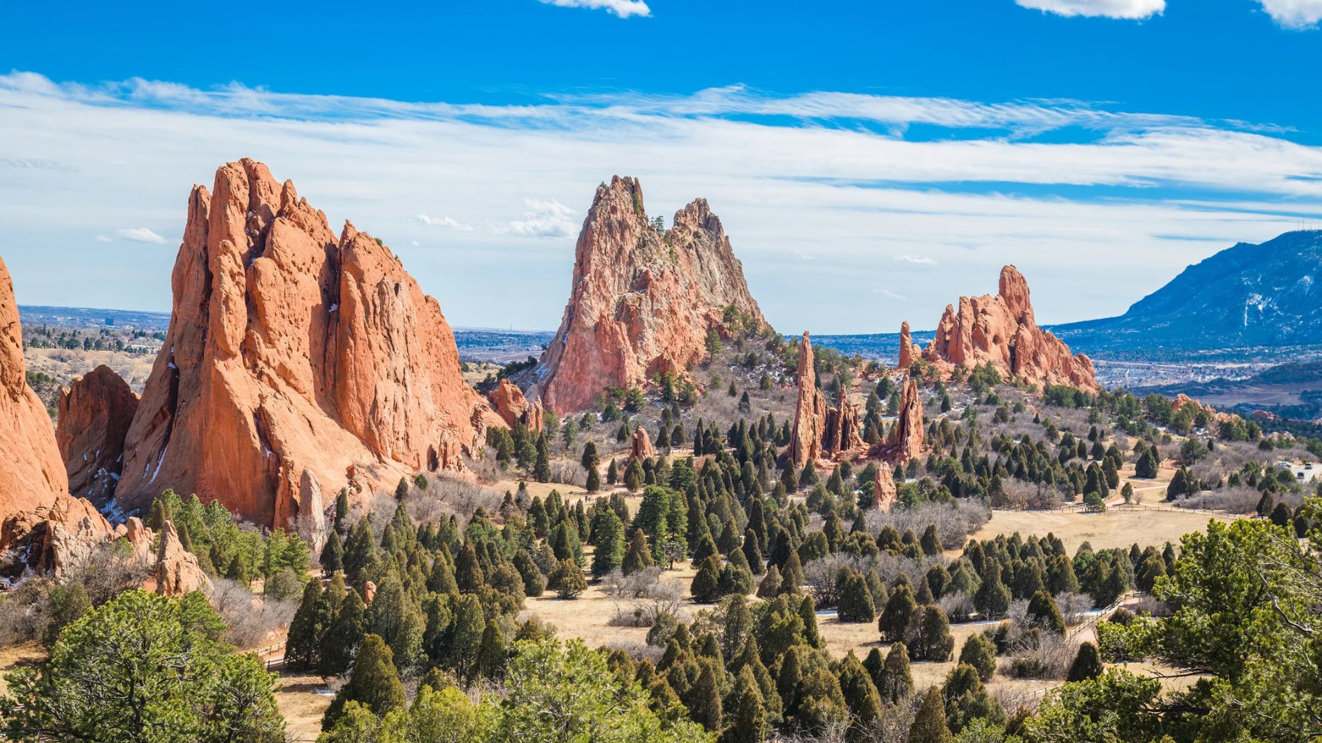 Tall red rocks with blue sky in colorado springs