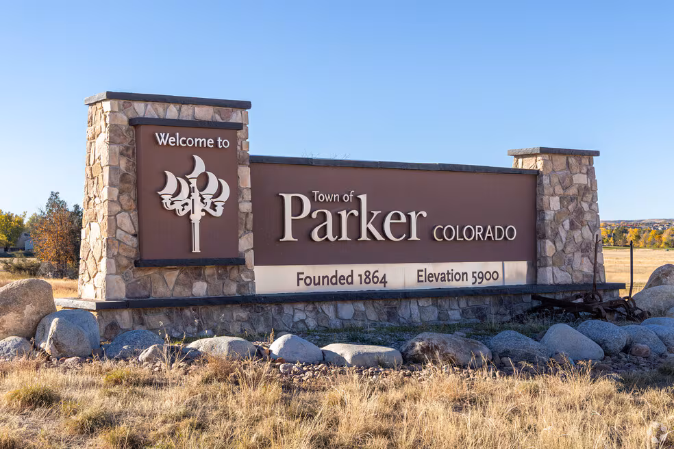 SIgn for PArker Colorado